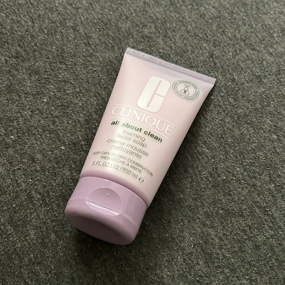 🦋NWT - CLINIQUE All About Clean Foaming Facial Soap Full Size